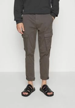 Redefined Rebel PANTS - Cargo Trousers - Raven