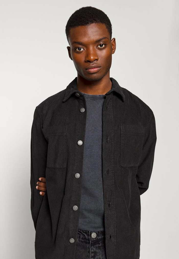 MOSES - Shirt - black