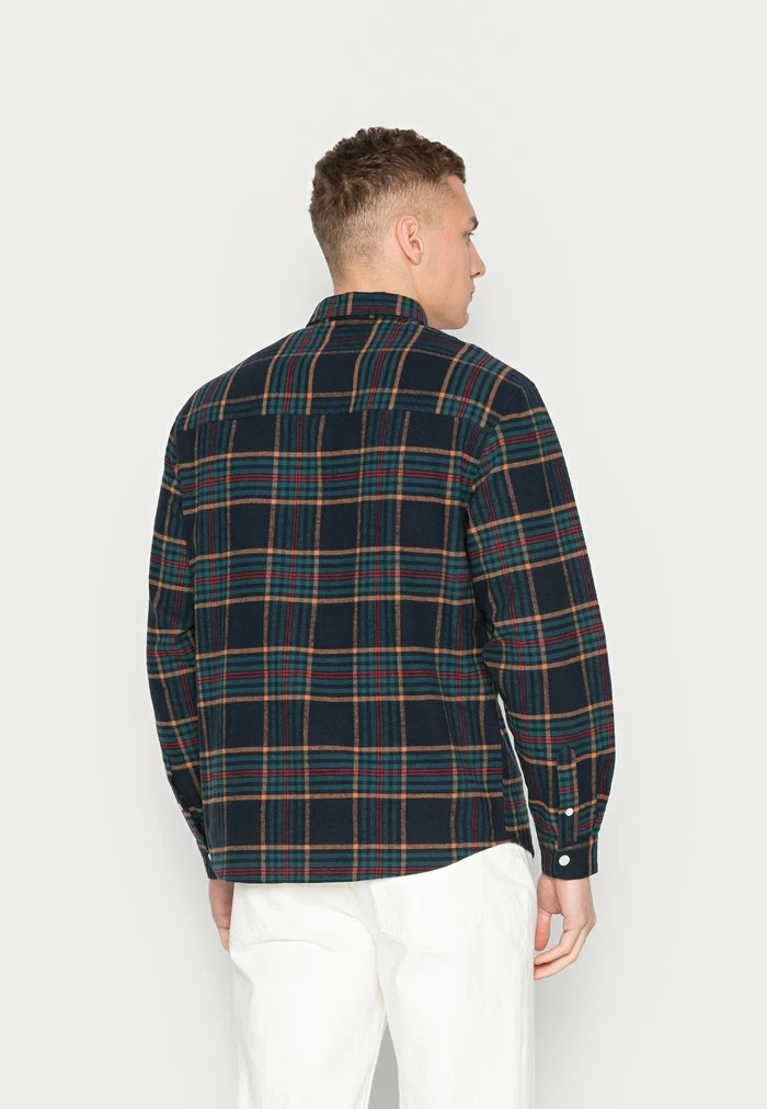 RRSTEPHEN - Shirt - green gables